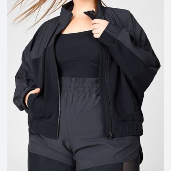 Fabletics Bobbie Glam Colorblock Cropped Jacket Black Full Zip size Large - Picture 1 of 16